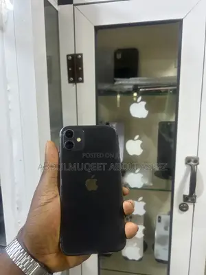 Apple iPhone 11 64 GB Black
