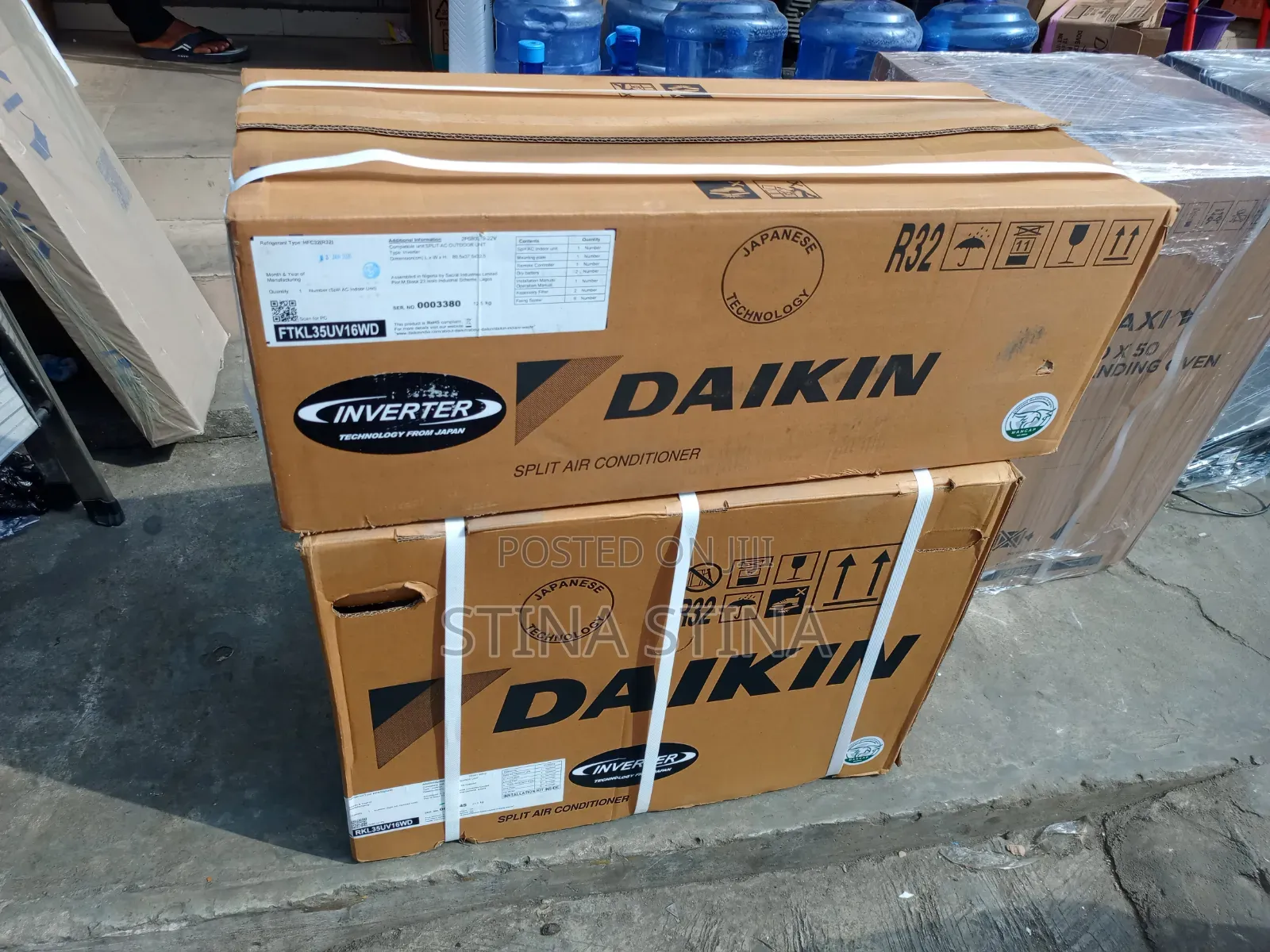 DAIKIN AC 1.5hp Inverter