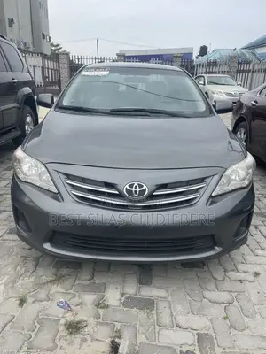 Toyota Corolla 2013 Gray