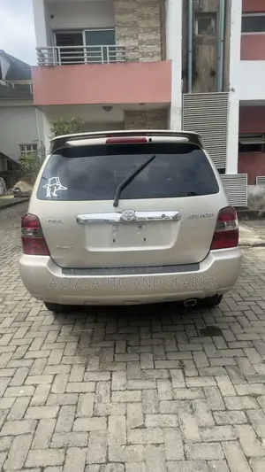 Toyota Highlander 2007 Gold