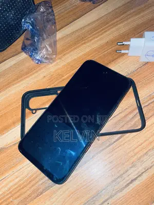 Infinix Hot 70 128 GB Black