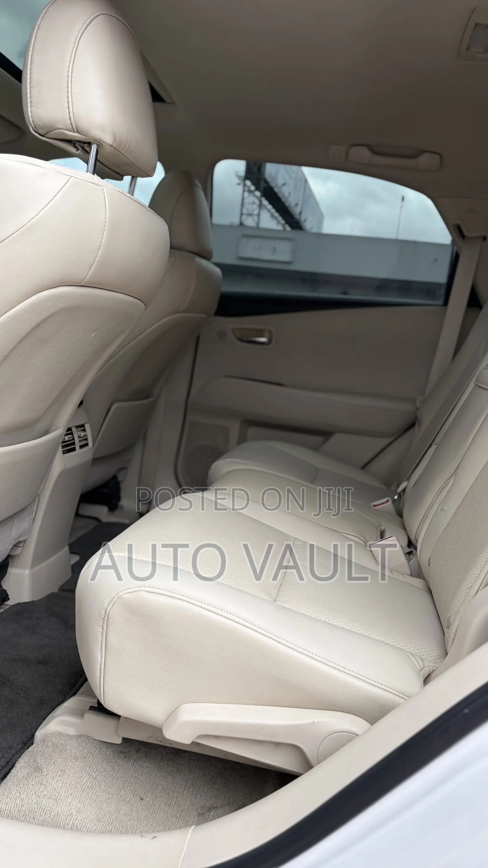 Lexus RX 2010 White