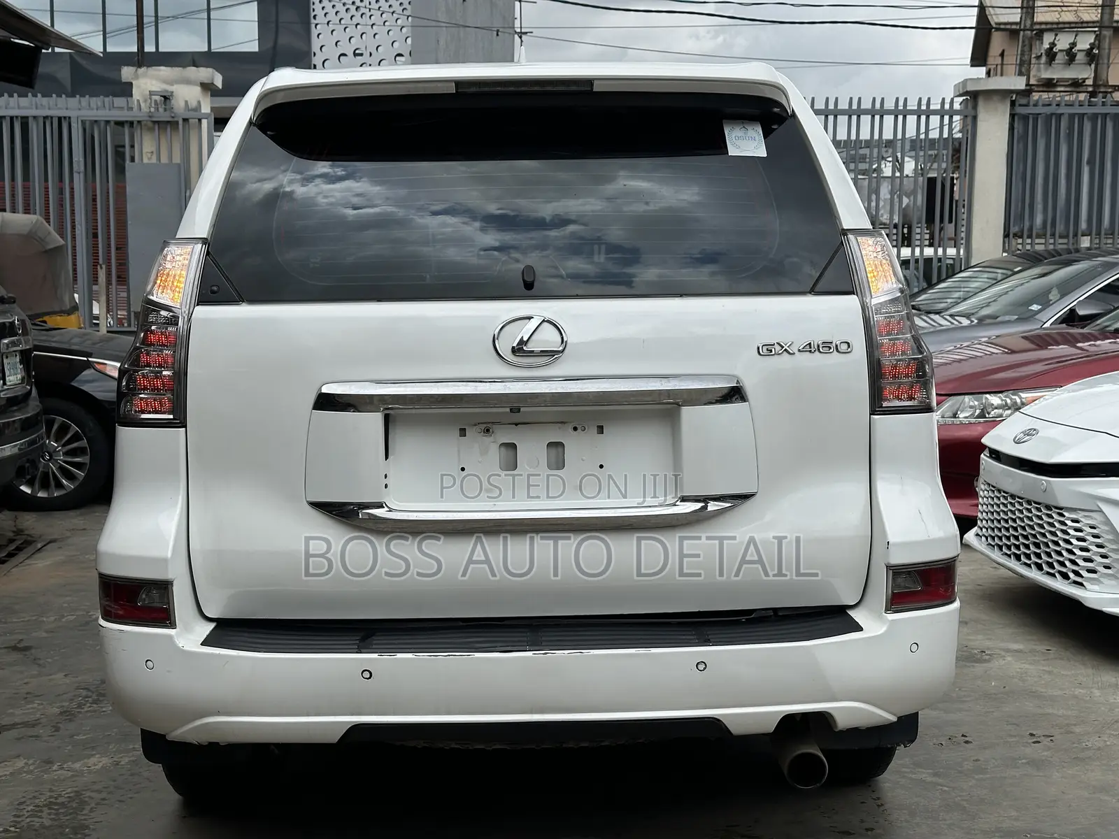 Lexus GX 460 Base 2016 White