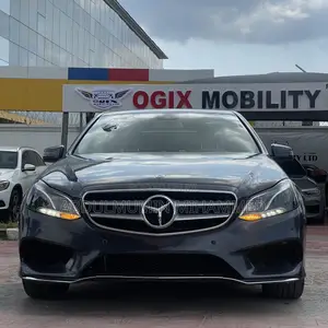Mercedes-Benz E350 2014 Blue