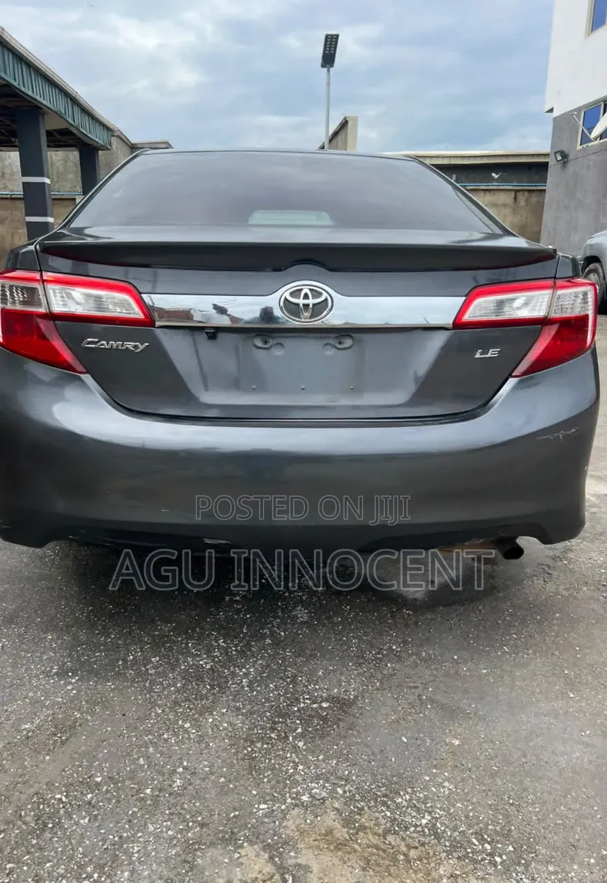 Toyota Camry 2013 Black