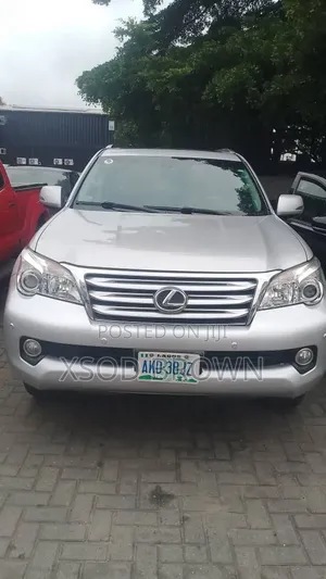 Lexus GX 2011 Silver