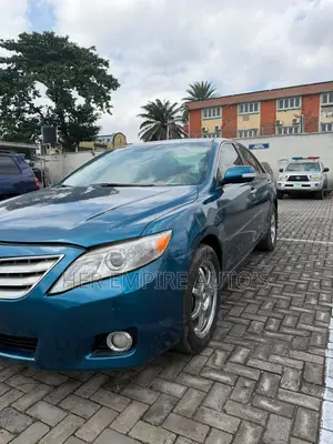 Toyota Camry 2009 Blue