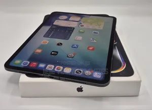 Apple iPad Pro 11 (2024) 1 TB Black
