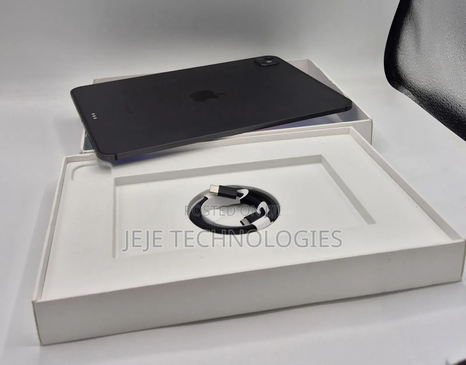 Apple iPad Pro 11 (2024) 1 TB Black