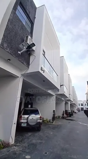 3bdrm Duplex in Ikota for rent