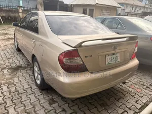 Toyota Camry 2003 Gold