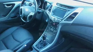 Hyundai Elantra 2015 Black