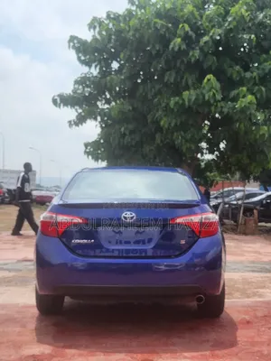 Toyota Corolla 2014 Blue
