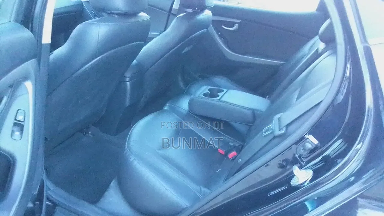 Hyundai Elantra 2015 Black