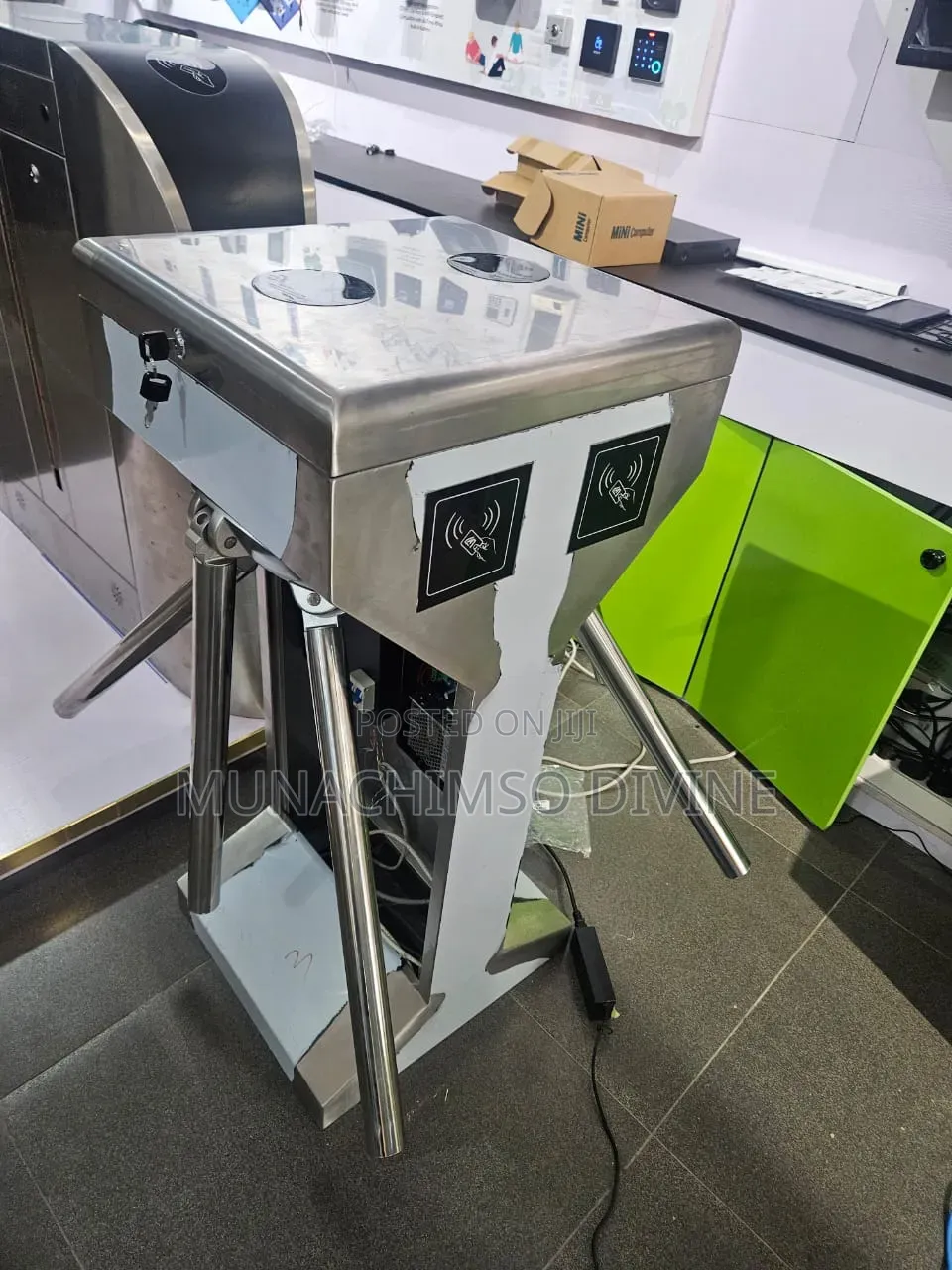 Tripod Turnstile Access Control Gate