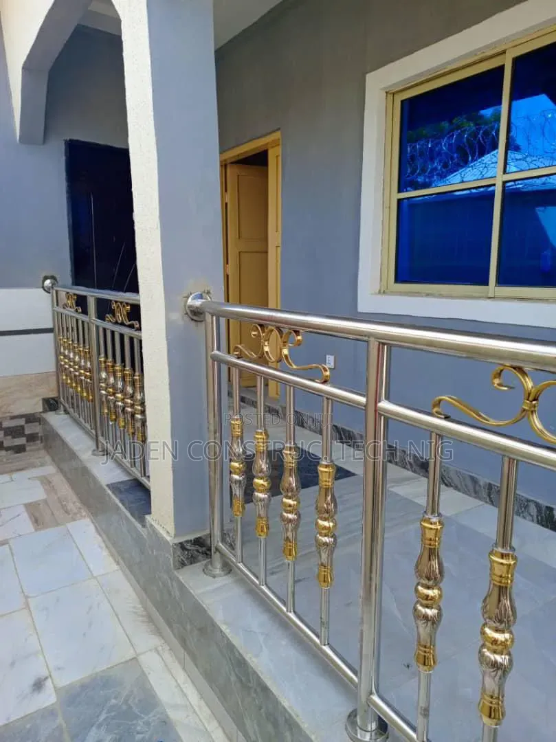 Complete Stainless Steel Handrail Solution R