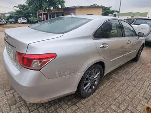 Lexus ES 350 2010 Silver