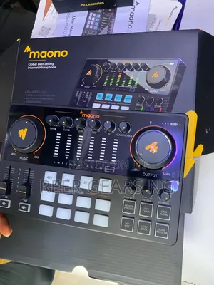 Maonocaster E2 Gen2 Podcast and Streaming Audio Console