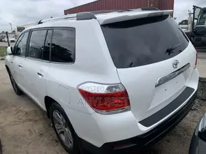 Toyota Highlander 2012 White