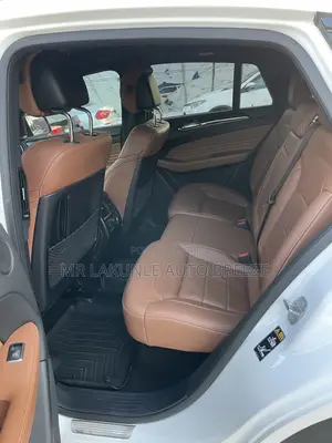 Mercedes-Benz GLE-Class 2019 White