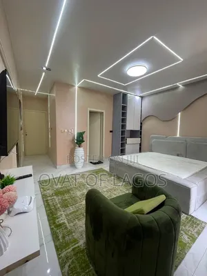 2bdrm Apartment in Lekki Phase 1 for rent