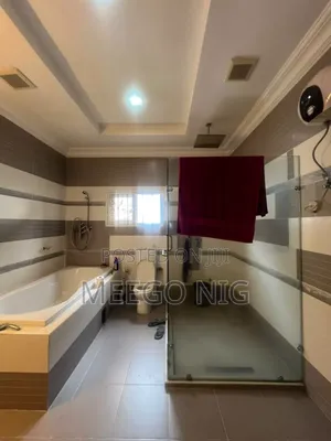 5bdrm Duplex in Carlton Gate Estate for rent