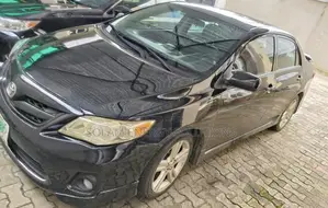 Toyota Corolla 2012 Black