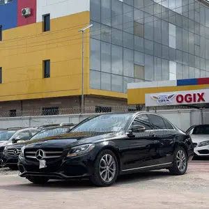 Mercedes-Benz C300 2016 Black