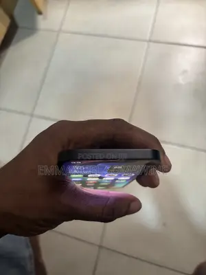 Apple iPhone 12 64 GB Black