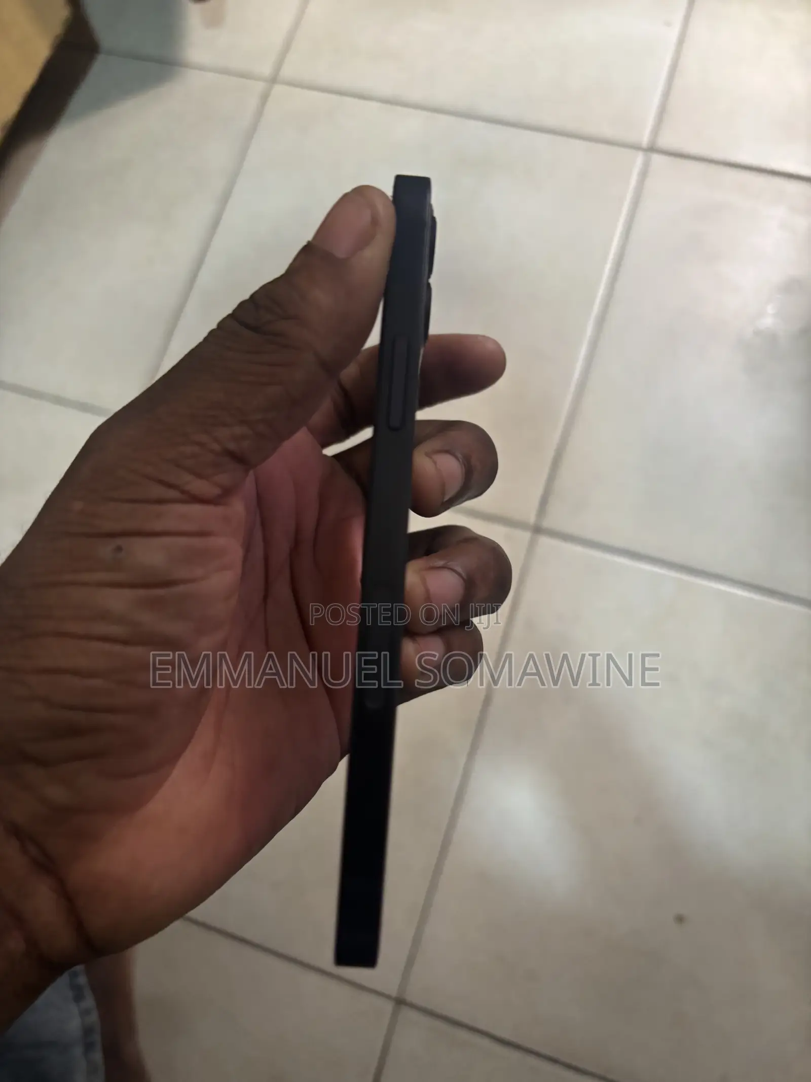 Apple iPhone 12 64 GB Black