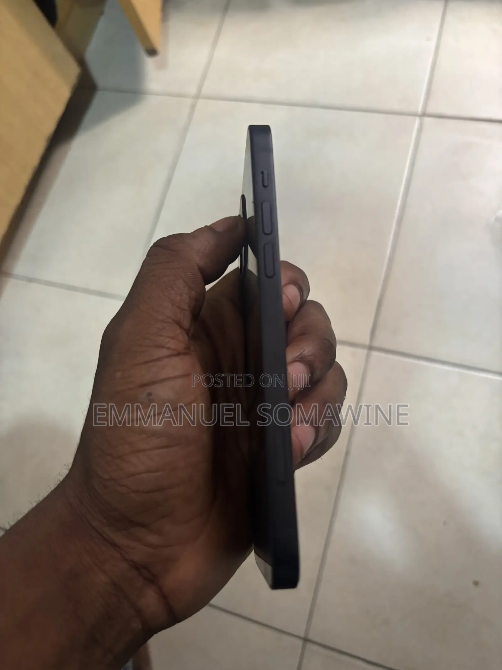 Apple iPhone 12 64 GB Black