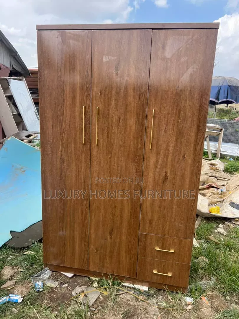 Standard 3 Doors Wardrobe With Open Shelves for Shoe Rack