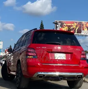 Mercedes-Benz GLK-Class 350 4MATIC 2010 Red