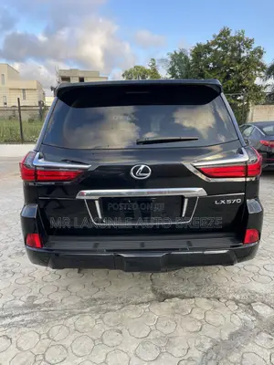 Lexus LX 2019 Black