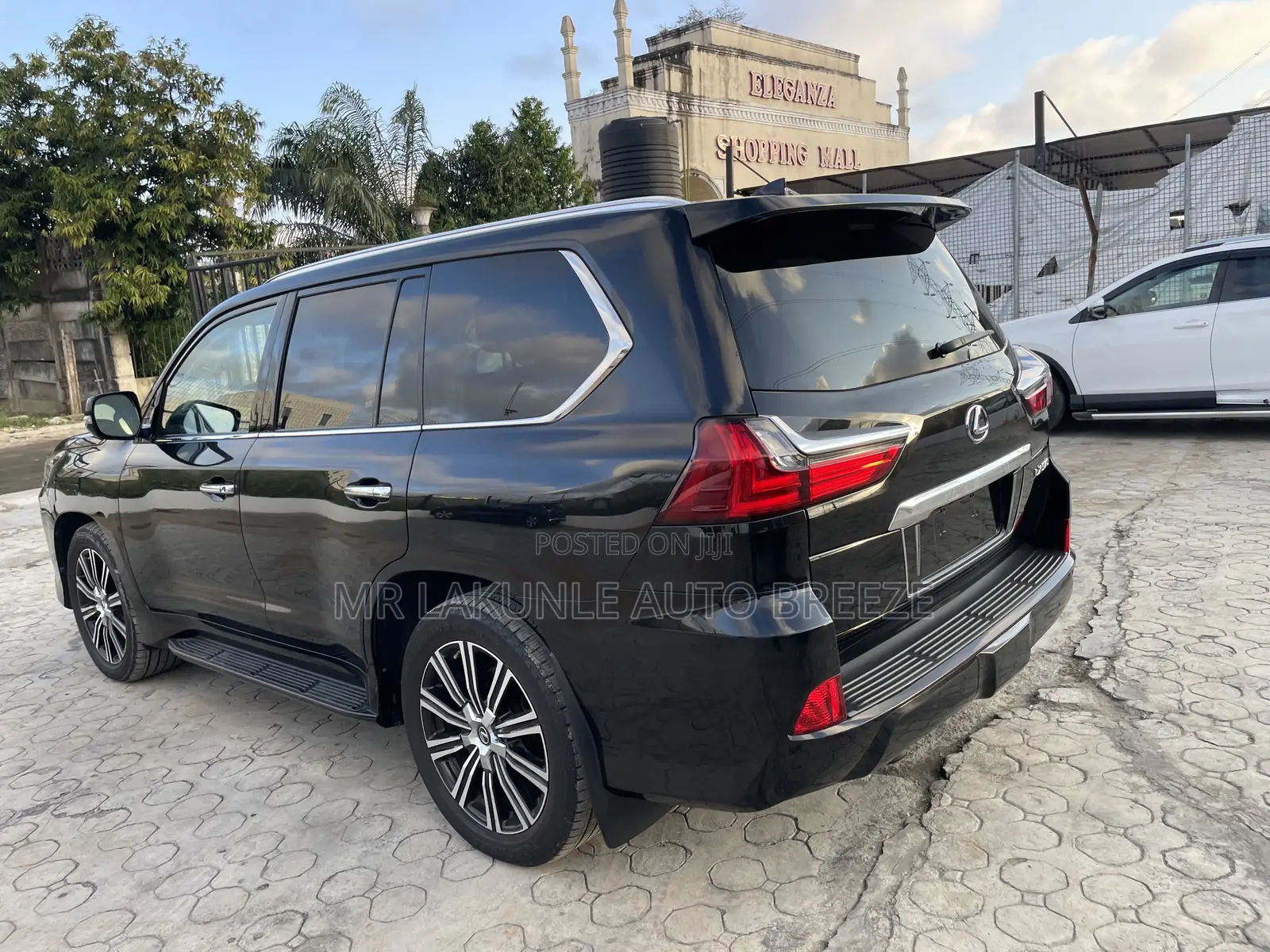 Lexus LX 2019 Black