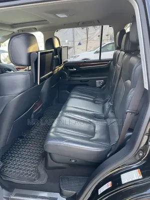 Lexus LX 2019 Black