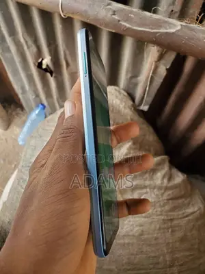 Itel S18 64 GB Blue