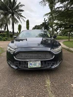 Ford Fusion S 4dr Sedan (2.5L 4cyl 6A) 2014 Blue
