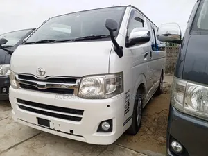 Toyota HiAce 2012 White