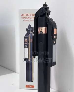 Smart Tripod – Face Tracking Phone Stand With Light for Vlogging
