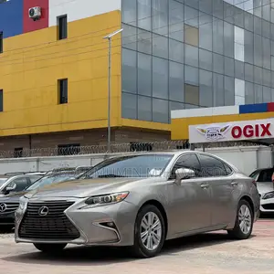 Lexus ES 350 FWD 2016 Gray