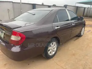 Toyota Camry 2004 Brown