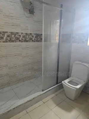 4bdrm Duplex in River Park Estate, Lugbe District for rent