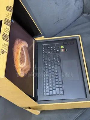 Laptop HP Omen 17t 16GB AMD Ryzen 9 SSD 1T
