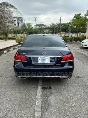 Mercedes-Benz E350 Base 4dr Sedan RWD (3.5L 6cyl 7A) 2015 Black
