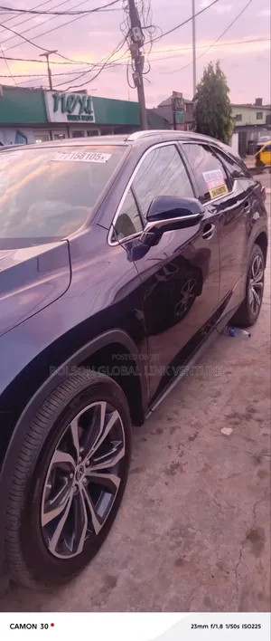 Lexus RX 2022 Blue