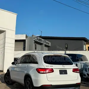 Mercedes-Benz GLC-Class 2016 White
