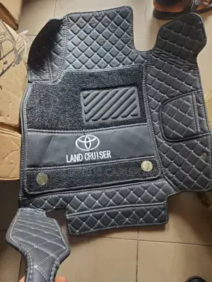 Complete Footmat Toyota /Lexus Camry,corolla, Landcruiser Available.