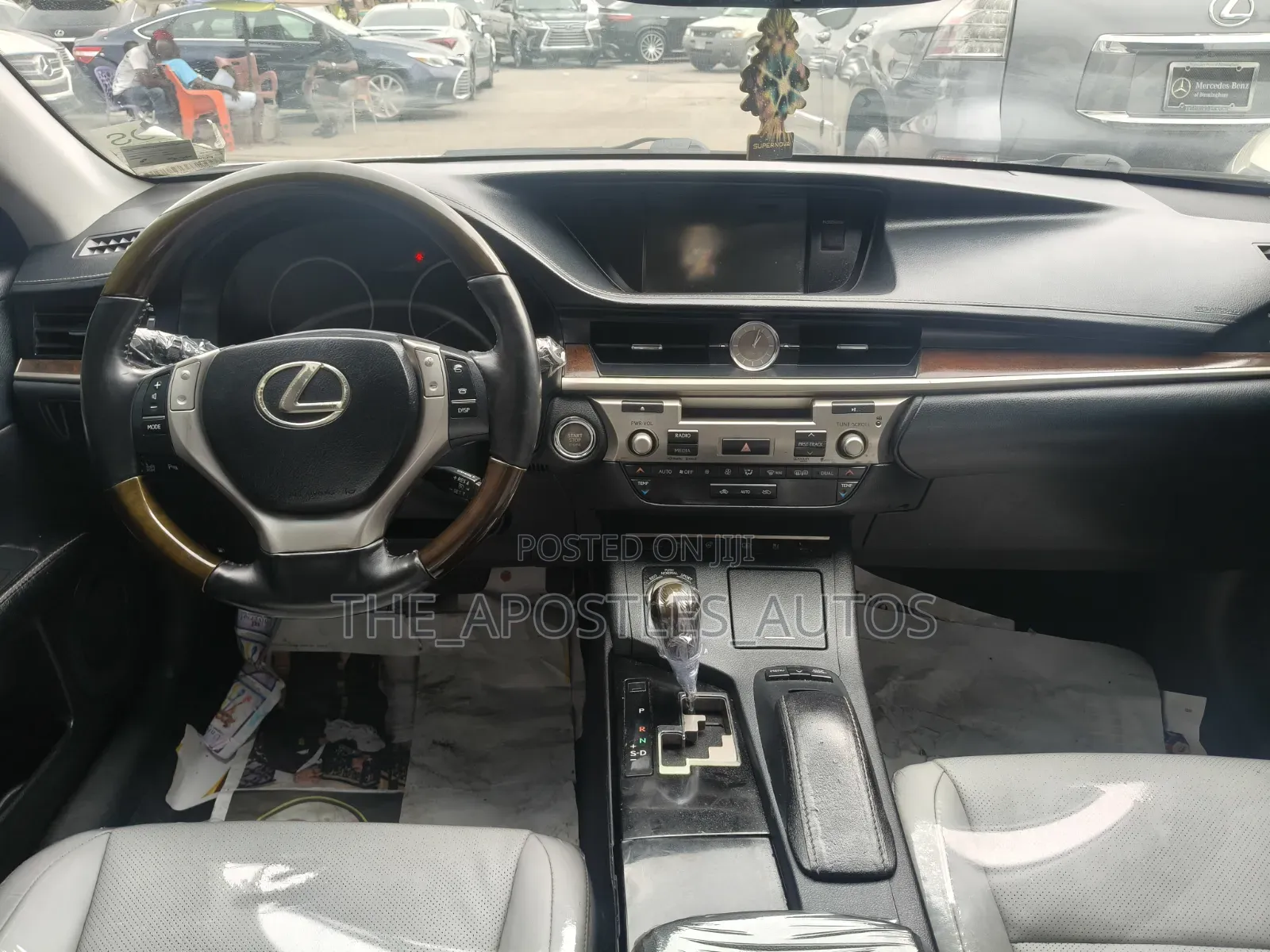 Lexus ES 2015 Silver