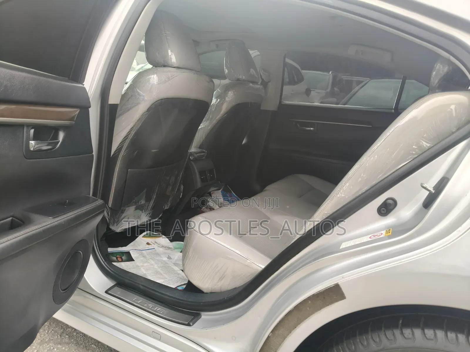 Lexus ES 2015 Silver